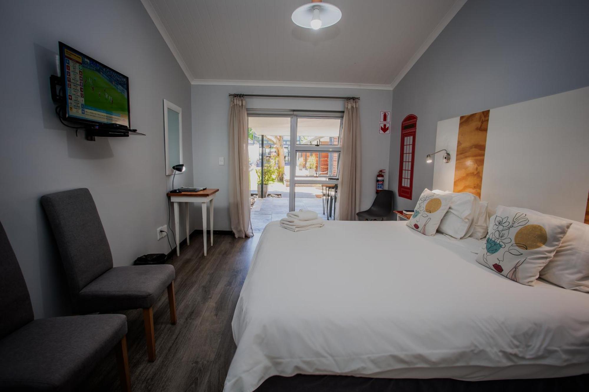 Aan De Eike Guest House Swellendam Dış mekan fotoğraf