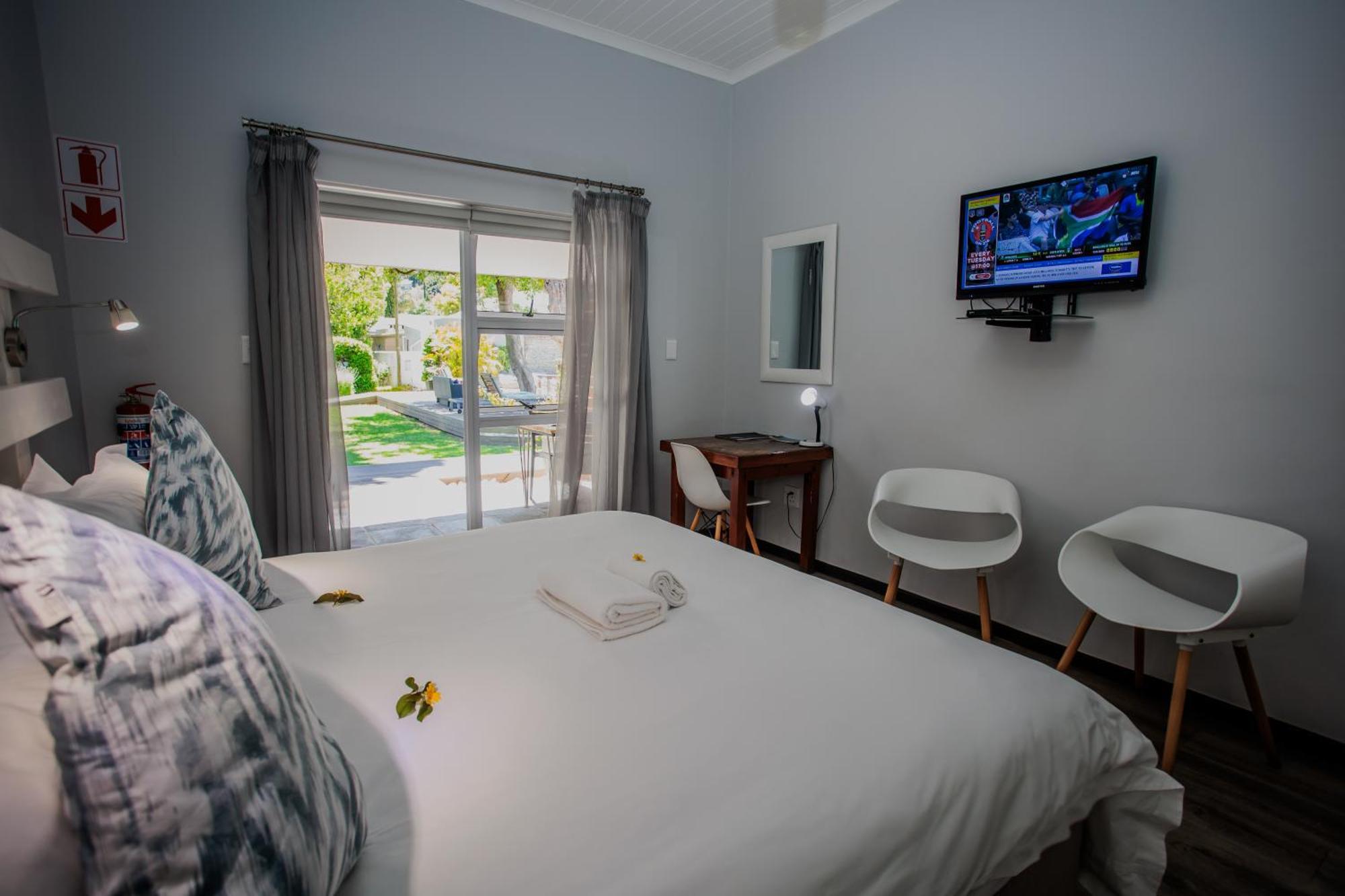 Aan De Eike Guest House Swellendam Dış mekan fotoğraf