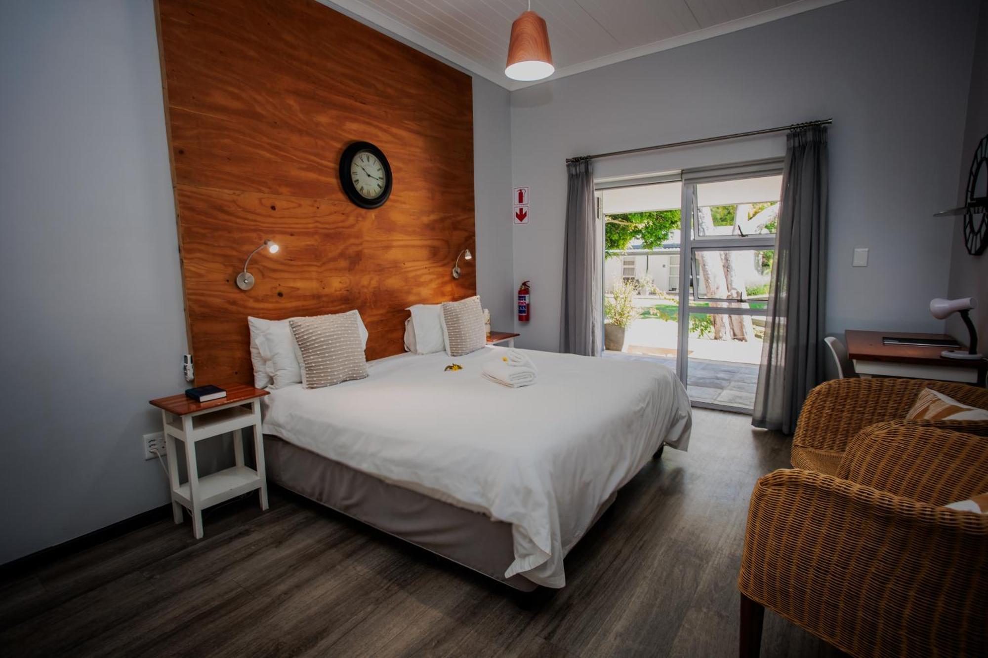 Aan De Eike Guest House Swellendam Dış mekan fotoğraf