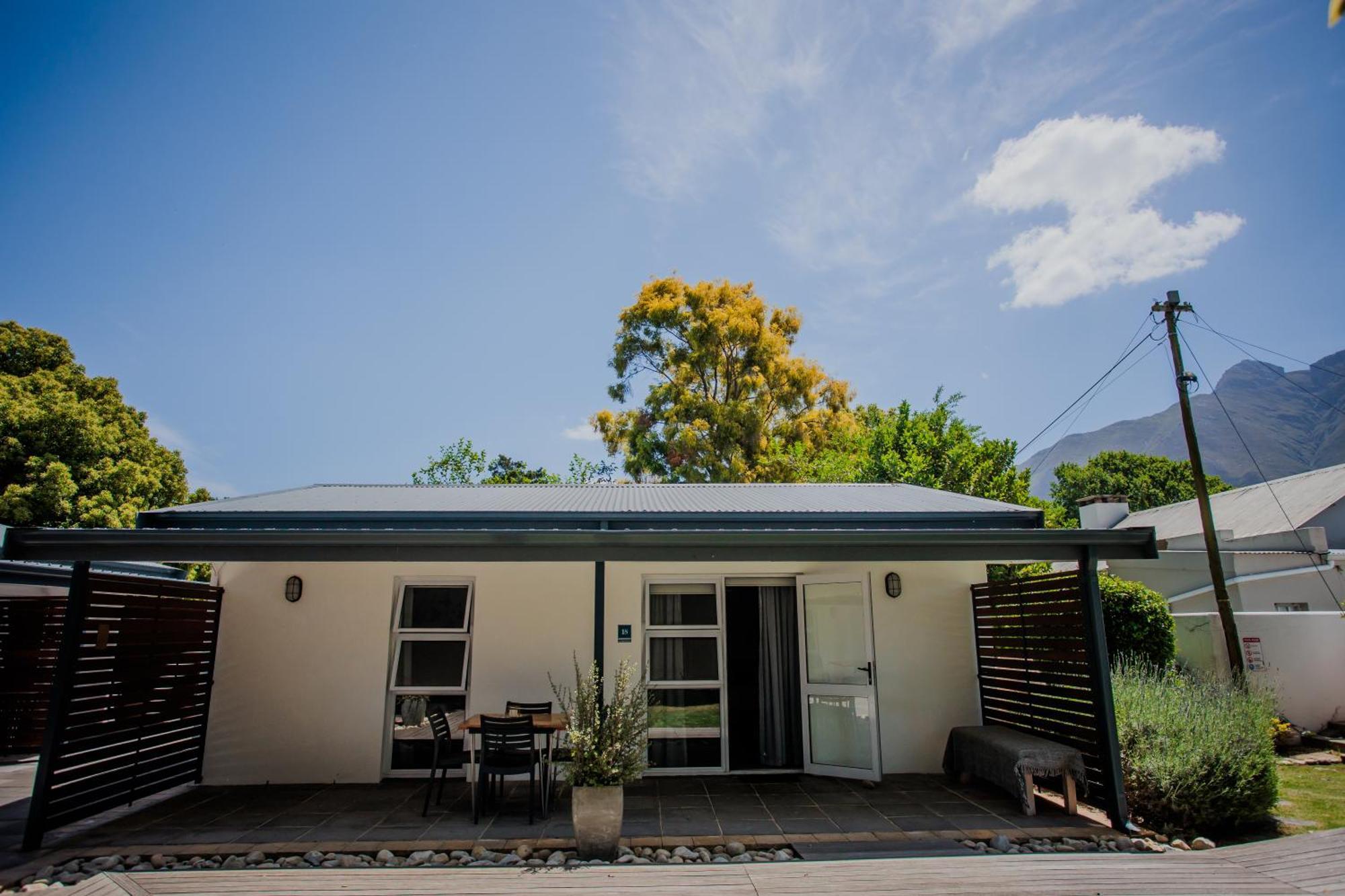 Aan De Eike Guest House Swellendam Dış mekan fotoğraf